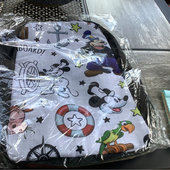 Mickey and Friends Back Pack New in Package - Picture 2 of 8